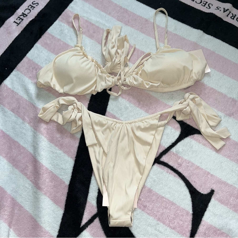 NWT Kittenish Bikini